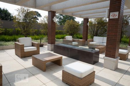 Apartamento para alugar com 60m², 2 quartos e 1 vagaLareira