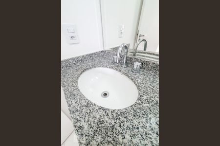 Apartamento para alugar com 60m², 2 quartos e 1 vagaBanheiro do Quarto 2