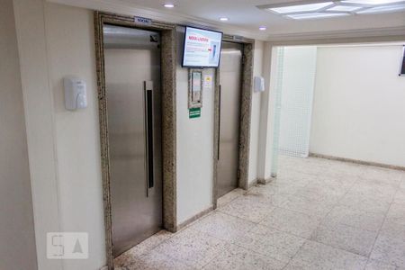 Apartamento à venda com 92m², 4 quartos e 1 vaga Apartamento à venda com 92m², 4 quartos e 1 vagaÁrea comum - Elevador
