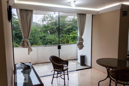 Apartamento à venda com 92m², 4 quartos e 1 vaga Apartamento à venda com 92m², 4 quartos e 1 vagaÁrea comum - Salão de festas