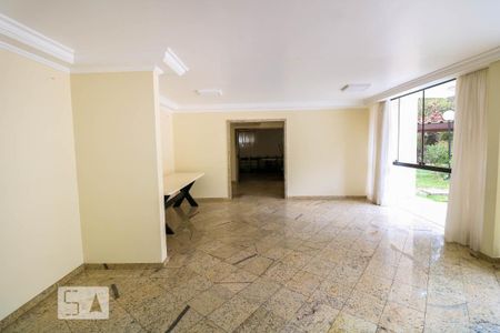 Apartamento à venda com 92m², 4 quartos e 1 vaga Apartamento à venda com 92m², 4 quartos e 1 vagaÁrea comum