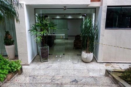 Apartamento à venda com 92m², 4 quartos e 1 vaga Apartamento à venda com 92m², 4 quartos e 1 vagaÁrea comum