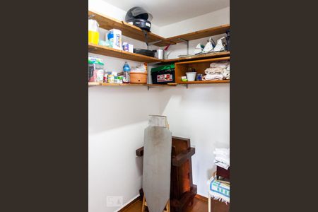 Apartamento à venda com 92m², 4 quartos e 1 vaga Apartamento à venda com 92m², 4 quartos e 1 vagaQuarto de Serviço