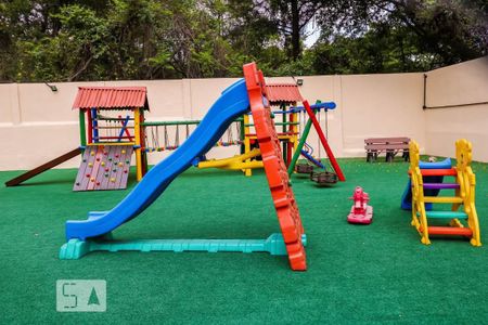 Apartamento à venda com 92m², 4 quartos e 1 vaga Apartamento à venda com 92m², 4 quartos e 1 vagaÁrea Comum - Playground