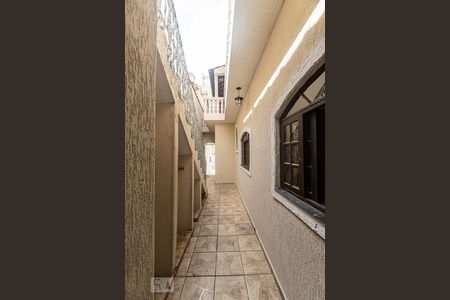 Casa à venda com 231m², 4 quartos e 1 vaga Casa à venda com 231m², 4 quartos e 1 vagaÁrea Externa