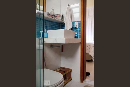 Apartamento à venda com 43m², 1 quarto e sem vagaBanheiro da Suíte