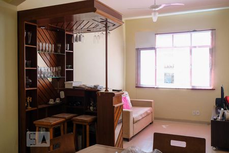 Apartamento à venda com 43m², 1 quarto e sem vagaSala