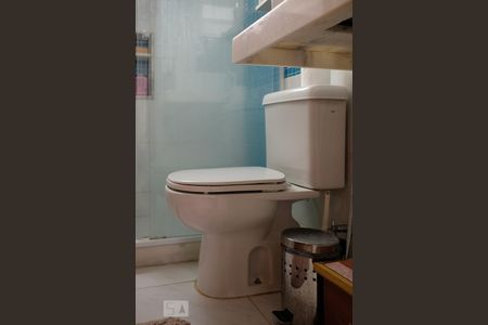 Apartamento à venda com 43m², 1 quarto e sem vagaBanheiro da Suíte