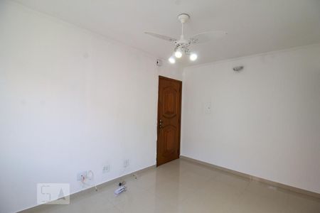 Sala de apartamento à venda com 2 quartos, 60m² em Vila Zamataro, Guarulhos