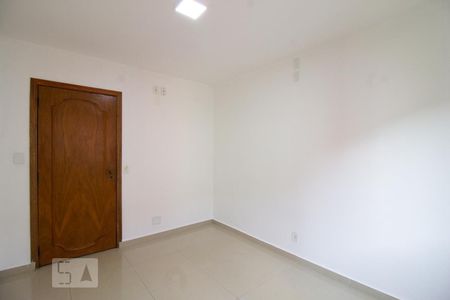 Quarto 2 de apartamento à venda com 2 quartos, 60m² em Vila Zamataro, Guarulhos