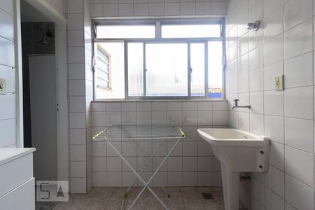 Apartamento à venda com 70m², 2 quartos e 1 vaga Apartamento à venda com 70m², 2 quartos e 1 vagaÁrea de Serviço