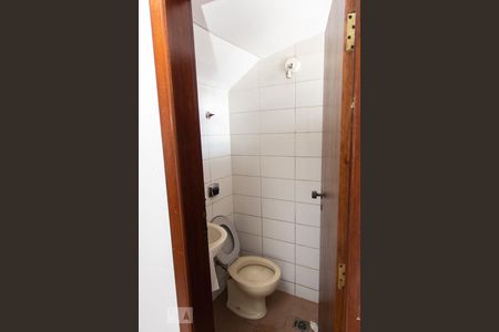 Casa à venda com 400m², 5 quartos e 6 vagasBanheiro da Sala 3