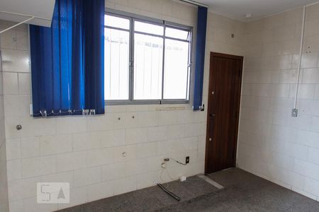 Casa à venda com 400m², 5 quartos e 6 vagasQuarto 2