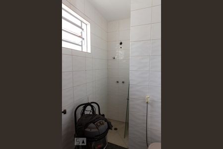 Casa à venda com 400m², 5 quartos e 6 vagasBanheiro da Suíte 1