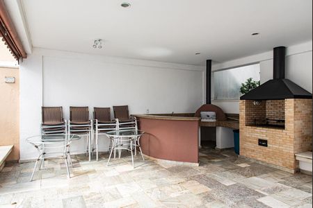 Apartamento à venda com 57m², 2 quartos e 1 vagaChurrasqueira