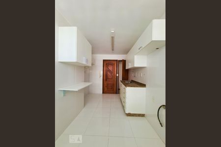 Apartamento à venda com 68m², 2 quartos e 1 vagaCozinha
