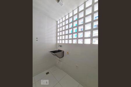 Apartamento à venda com 68m², 2 quartos e 1 vagaÁrea de Serviço