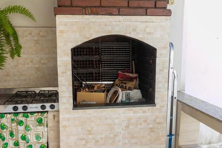 Casa à venda com 258m², 3 quartos e 4 vagasChurrasqueira