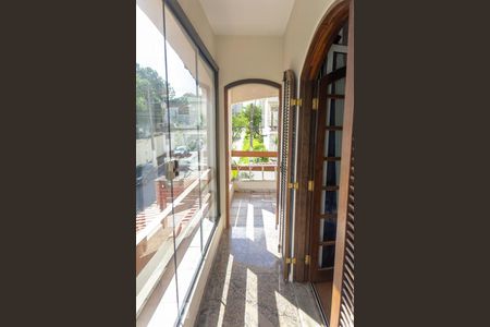 Casa à venda com 258m², 3 quartos e 4 vagasQuarto 3 - sacada