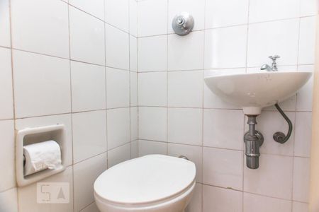 Apartamento para alugar com 70m², 2 quartos e 1 vaga Apartamento para alugar com 70m², 2 quartos e 1 vagaBanheiro de serviço