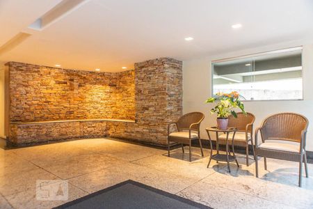 Apartamento para alugar com 70m², 2 quartos e 1 vaga Apartamento para alugar com 70m², 2 quartos e 1 vagaHall