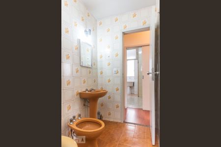 Apartamento para alugar com 70m², 2 quartos e 1 vaga Apartamento para alugar com 70m², 2 quartos e 1 vagaBanheiro