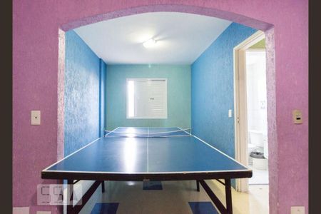 Apartamento à venda com 47m², 2 quartos e 1 vaga Apartamento à venda com 47m², 2 quartos e 1 vagaÁrea comum - Salão de jogos