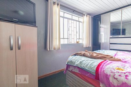 Quarto 2 de casa para alugar com 4 quartos, 396m² em Pinheirinho, Curitiba