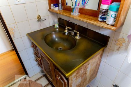 Casa à venda com 175m², 3 quartos e 2 vagasPia