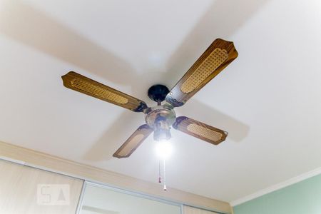 Casa à venda com 175m², 3 quartos e 2 vagasVentilador de teto