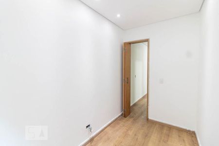 Dormitório 1 de apartamento à venda com 2 quartos, 54m² em Vila Tibiriçá, Santo André