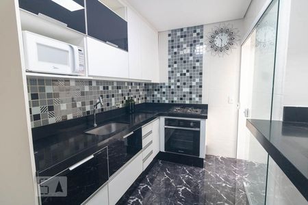 Apartamento à venda com 54m², 2 quartos e 1 vagaCozinha