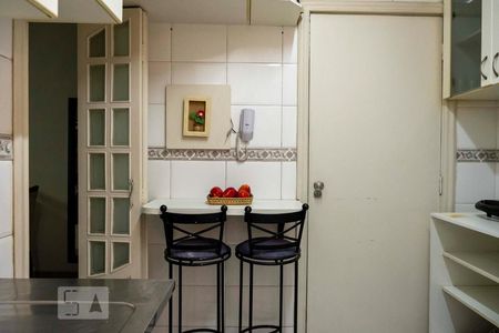 Apartamento à venda com 54m², 1 quarto e sem vagaCozinha