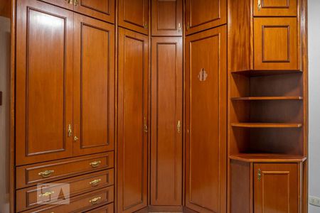 Quarto de apartamento à venda com 1 quarto, 54m² em Cerqueira César, São Paulo