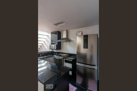 Casa para alugar com 200m², 3 quartos e 2 vagas Casa para alugar com 200m², 3 quartos e 2 vagasCozinha