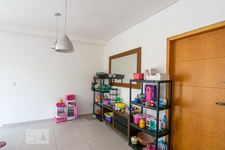 Casa para alugar com 200m², 3 quartos e 2 vagas Casa para alugar com 200m², 3 quartos e 2 vagasPiso superior