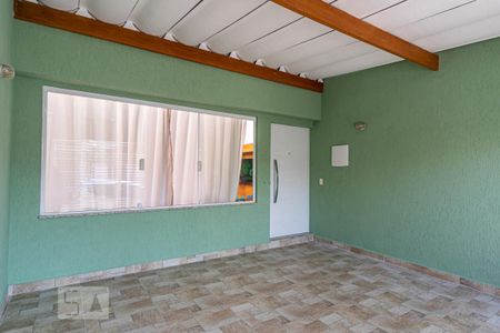 Casa para alugar com 200m², 3 quartos e 2 vagas Casa para alugar com 200m², 3 quartos e 2 vagasGaragem