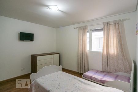 Casa para alugar com 200m², 3 quartos e 2 vagas Casa para alugar com 200m², 3 quartos e 2 vagasQuarto
