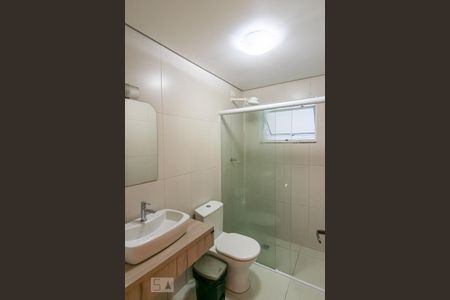 Casa para alugar com 200m², 3 quartos e 2 vagas Casa para alugar com 200m², 3 quartos e 2 vagasBanheiro