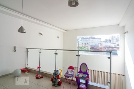Casa para alugar com 200m², 3 quartos e 2 vagas Casa para alugar com 200m², 3 quartos e 2 vagasPiso superior