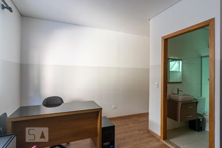 Casa para alugar com 200m², 3 quartos e 2 vagas Casa para alugar com 200m², 3 quartos e 2 vagasSuíte 1