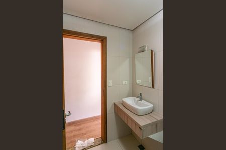 Casa para alugar com 200m², 3 quartos e 2 vagas Casa para alugar com 200m², 3 quartos e 2 vagasBanheiro