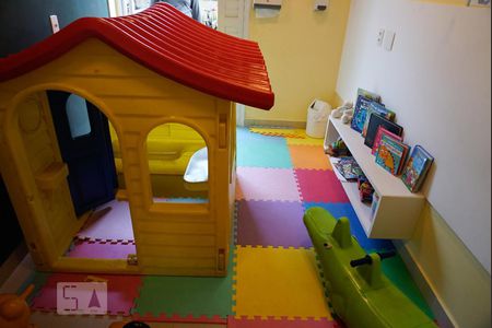 Apartamento à venda com 41m², 2 quartos e sem vaga Apartamento à venda com 41m², 2 quartos e sem vagaÁrea comum - Brinquedoteca