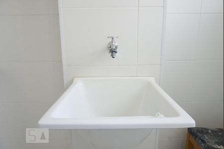 Apartamento à venda com 41m², 2 quartos e sem vaga Apartamento à venda com 41m², 2 quartos e sem vagaLavanderia (Torneira)