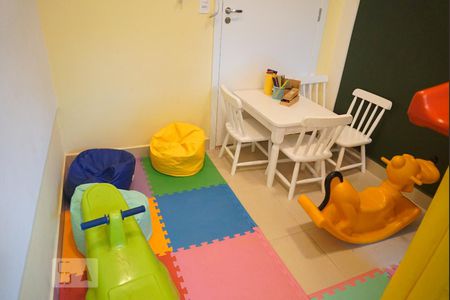 Apartamento à venda com 41m², 2 quartos e sem vaga Apartamento à venda com 41m², 2 quartos e sem vagaÁrea comum - Brinquedoteca