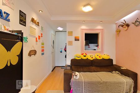 Sala de apartamento para alugar com 2 quartos, 49m² em Jardim Ampliação, São Paulo