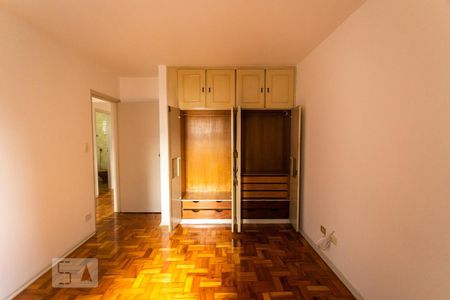 Apartamento para alugar com 78m², 2 quartos e 1 vagaQuarto 2 - Armários