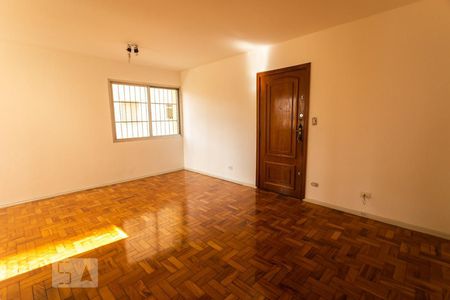 Apartamento para alugar com 78m², 2 quartos e 1 vagaSala