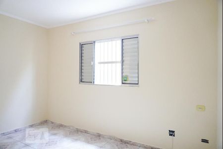 Casa à venda com 80m², 2 quartos e 1 vagaQuarto