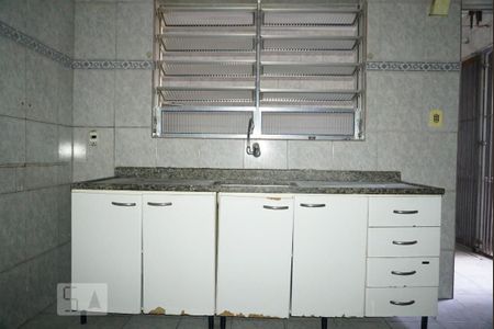 Casa à venda com 80m², 2 quartos e 1 vagav
